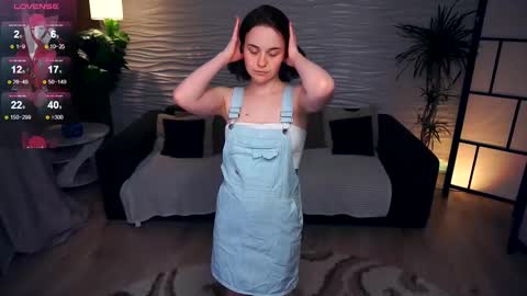 Snapshot of odellabowman chatting on February 2025 11:24:02 AM Night Odella Bowman Julia online show from February 2025 11:24:02 AM