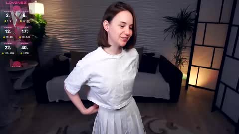 Snapshot of odellabowman chatting on February 2025 08:03:01 AM Night Odella Bowman Julia online show from February 2025 08:03:01 AM