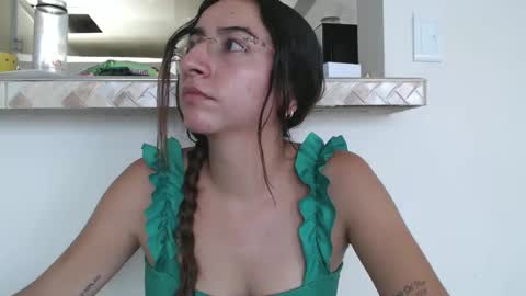 Val online show from December 2024 07:27:02 PM