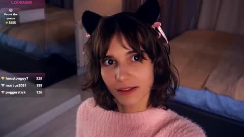 Thea online show from March 2025 06:32:01 PM