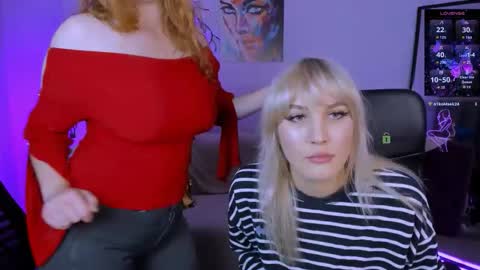 Snapshot of ofelia_peachy chatting on September 2025 12:02:02 AM Ofelia online show from September 2025 12:02:02 AM