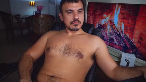 Snapshot of officeman7 chatting on December 2024 08:49:02 PM officeman7 online show from December 2024 08:49:02 PM