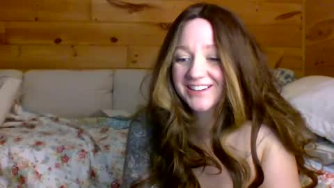 Snapshot of officialblueluna chatting on February 2025 07:38:01 AM Luna online show from February 2025 07:38:01 AM