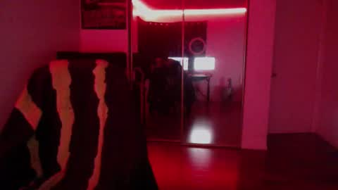 Money online show from December 2025 08:18:01 AM