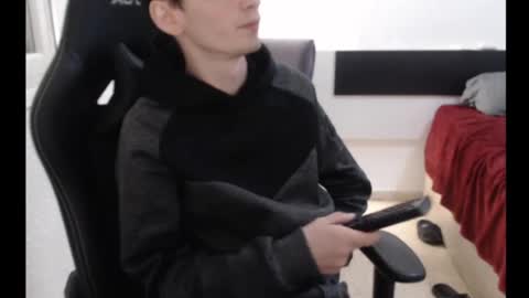 ofsolovicio online show from November 2025 07:18:01 PM