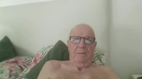 oggi95 online show from October 2025 12:14:01 PM