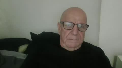 oggi95 online show from November 2025 03:22:02 PM