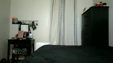 Lit en Cama online show from October 2025 01:03:01 AM
