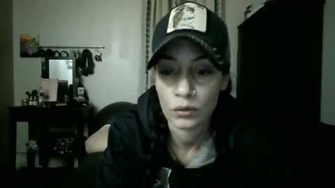 Lit en Cama online show from November 2025 07:30:01 AM