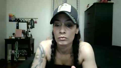Lit en Cama online show from November 2025 04:23:01 AM