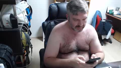 Woman message me men do not make demands and dont ask for pm only ladies. online show from December 2024 05:44:01 PM