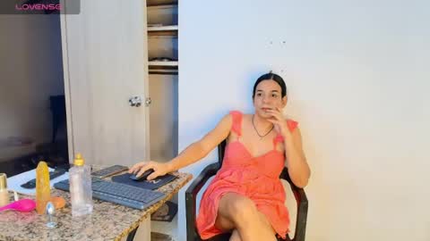 Snapshot of oh_tique chatting on July 2026 06:13:02 PM LU online show from July 2026 06:13:02 PM