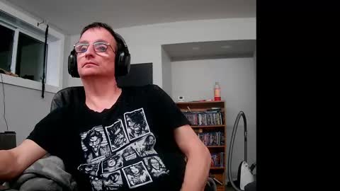 Snapshot of ohbitt chatting on October 2025 04:37:01 AM ohbitt online show from October 2025 04:37:01 AM