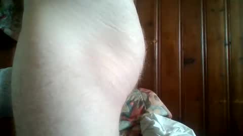 Snapshot of ohboywelli chatting on April 2026 04:49:01 PM ohboywelli online show from April 2026 04:49:01 PM