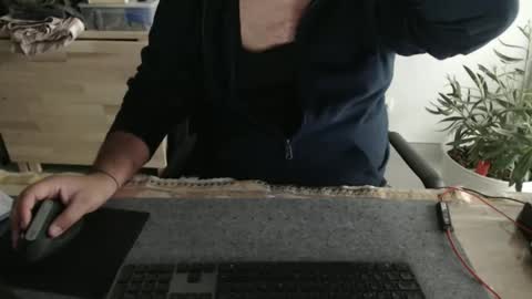 Snapshot of ohfck11 chatting on February 2025 10:55:02 AM Chubby Gary online show from February 2025 10:55:02 AM