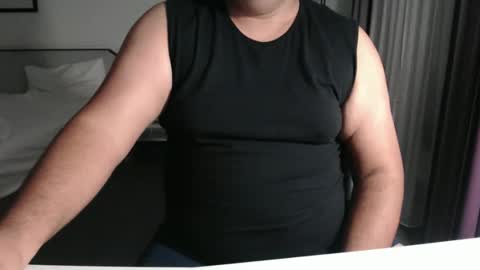 Snapshot of ohfck11 chatting on September 2025 08:54:01 PM Chubby Gary online show from September 2025 08:54:01 PM