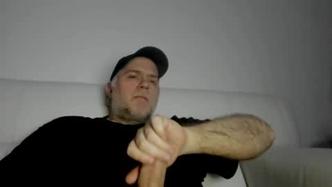 Snapshot of ohhhbillyyy chatting on April 2026 11:53:02 PM Billy Bear online show from April 2026 11:53:02 PM
