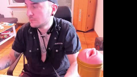 Chris online show from April 2026 06:16:02 AM