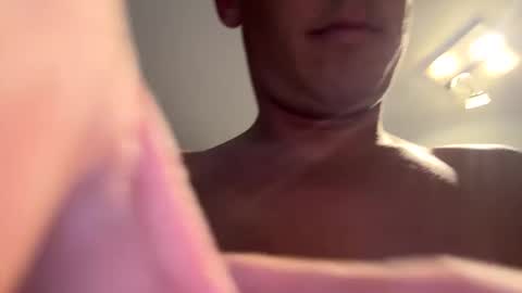 ohja87 online show from December 2024 10:17:02 PM