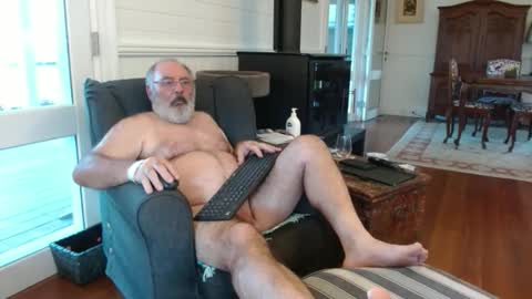 Ohjonny online show from October 2025 05:18:01 AM