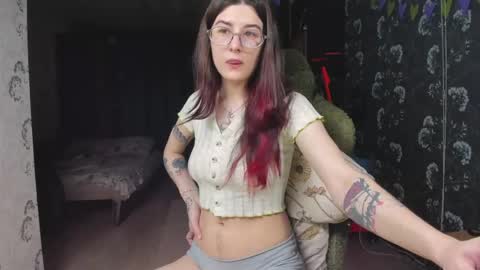 Kmmy online show from April 2026 05:10:01 PM