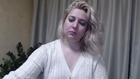 Iren online show from February 2025 10:27:02 AM