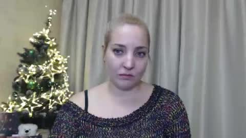 Snapshot of ohsweetmari chatting on December 2024 02:38:02 PM Mari online show from December 2024 02:38:02 PM