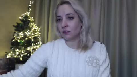 Snapshot of ohsweetmari chatting on January 2025 08:13:02 AM Mari online show from January 2025 08:13:02 AM