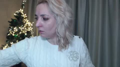Snapshot of ohsweetmari chatting on January 2025 03:24:02 PM Mari online show from January 2025 03:24:02 PM