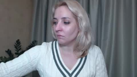 Snapshot of ohsweetmari chatting on January 2025 06:44:01 PM Mari online show from January 2025 06:44:01 PM
