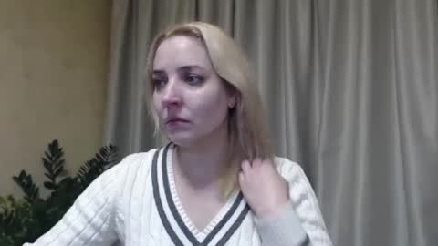 Snapshot of ohsweetmari chatting on February 2025 11:33:02 AM Mari online show from February 2025 11:33:02 AM