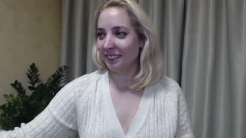 Snapshot of ohsweetmari chatting on February 2025 06:16:01 PM Mari online show from February 2025 06:16:01 PM