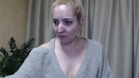 Snapshot of ohsweetmari chatting on February 2025 08:00:01 PM Mari online show from February 2025 08:00:01 PM