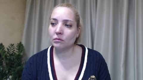 Mari online show from March 2026 04:23:01 PM