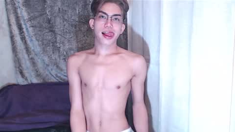 OISHI1II online show from January 2025 10:48:02 AM