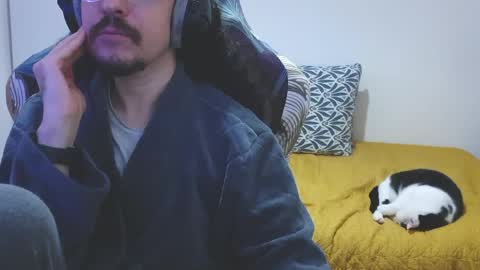 okako online show from April 2026 11:43:01 AM