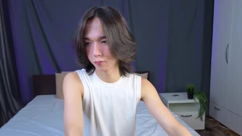 Snapshot of okerriella chatting on September 2025 01:10:01 PM Ami online show from September 2025 01:10:01 PM