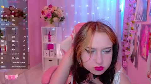 Karolina online show from July 2026 12:11:01 PM