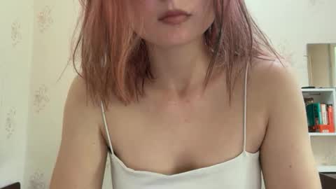 Oktavia7777 online show from May 2026 02:22:02 PM