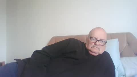 old_fkrr_ online show from October 2025 09:26:02 AM