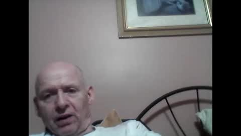 Snapshot of oldbuthorny62 chatting on December 2024 09:39:02 PM oldbuthorny62 online show from December 2024 09:39:02 PM