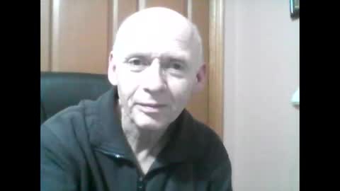 Snapshot of oldbuthorny62 chatting on January 2025 12:43:02 AM oldbuthorny62 online show from January 2025 12:43:02 AM