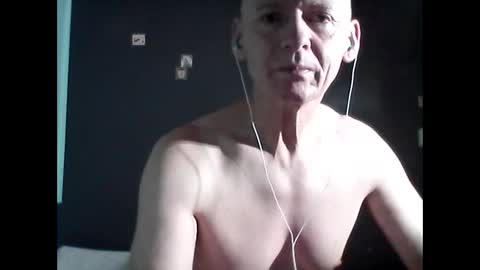 Snapshot of oldbuthorny62 chatting on February 2025 10:52:02 PM oldbuthorny62 online show from February 2025 10:52:02 PM