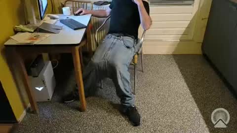 oldersagger online show from October 2025 07:47:02 PM