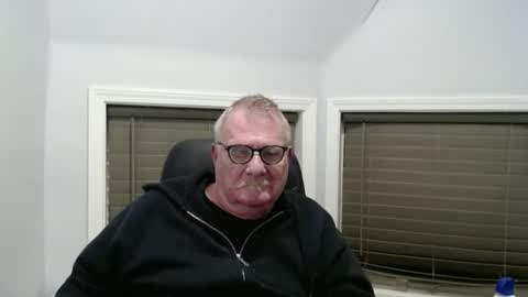 oldguybigd online show from February 2026 03:54:01 AM