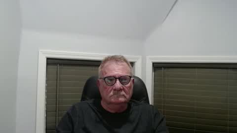 oldguybigd online show from May 2026 05:46:02 AM