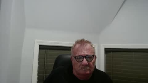 oldguybigd online show from May 2026 05:14:01 AM