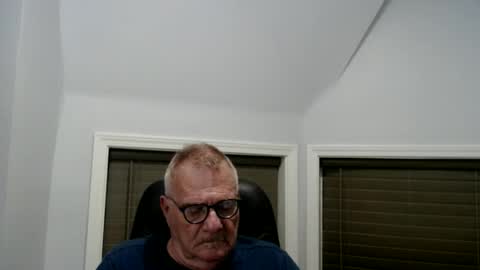 oldguybigd online show from June 2026 04:45:01 AM