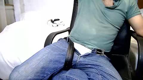 oldjeremy online show from July 2026 11:13:02 PM