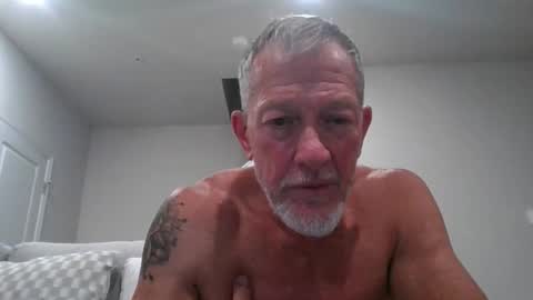 Snapshot of oldmanmeataz chatting on May 2026 02:19:01 AM oldmanmeataz online show from May 2026 02:19:01 AM